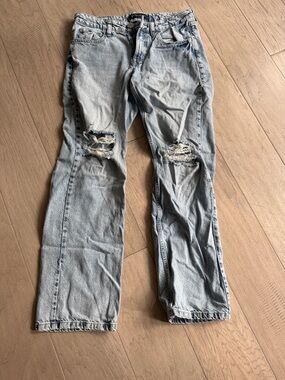 Aeropostale Women’s Low Rise 90 Baggy Light Blue Straight Ripped Jeans